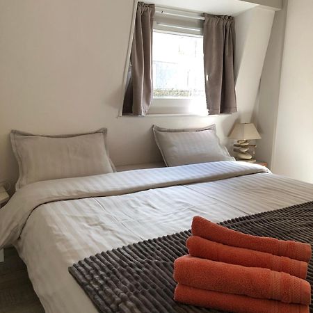 A 30 M Du Coeur De La Rue Des Bains Villa Trouville-sur-Mer Eksteriør billede
