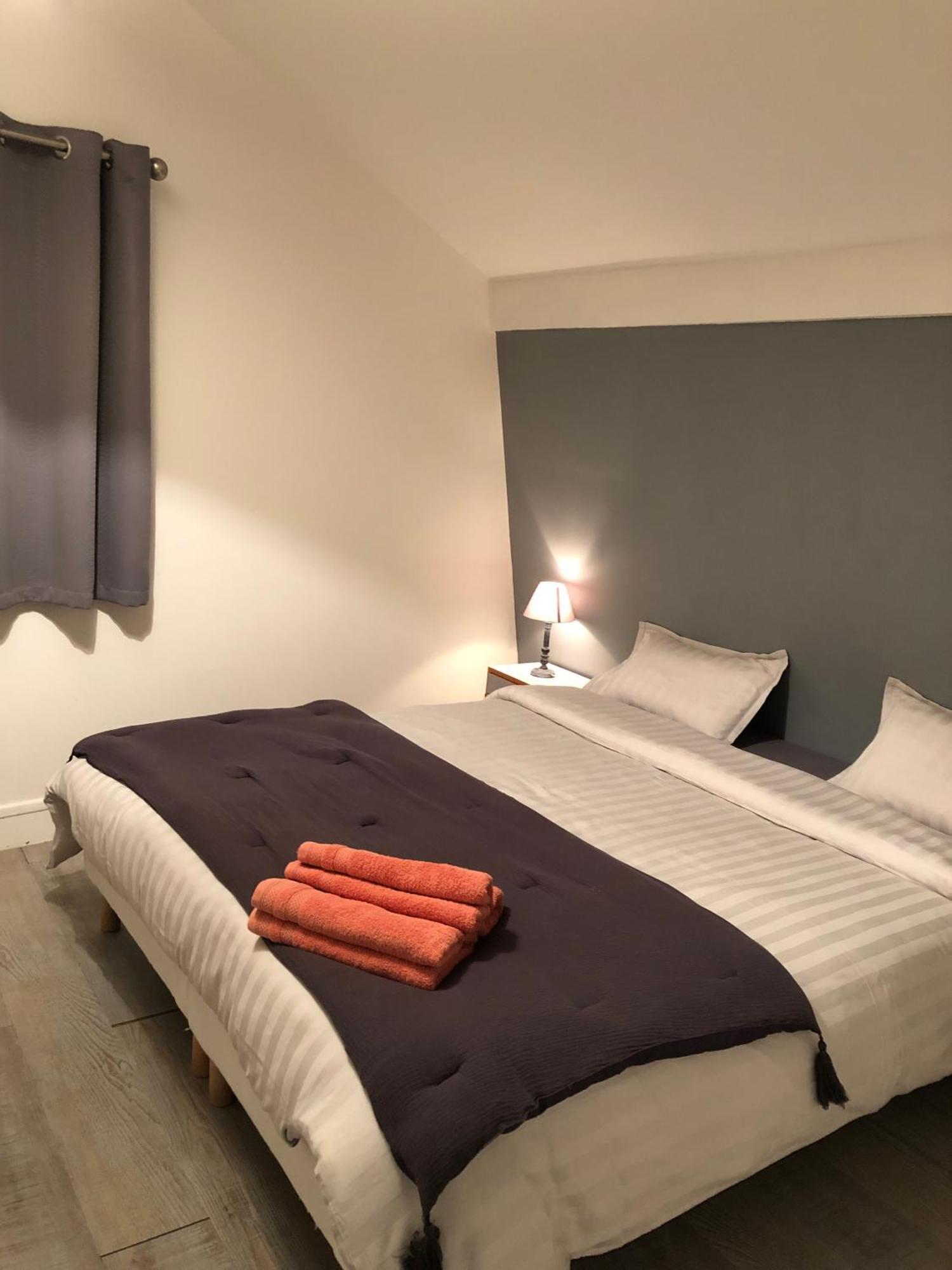 A 30 M Du Coeur De La Rue Des Bains Villa Trouville-sur-Mer Eksteriør billede